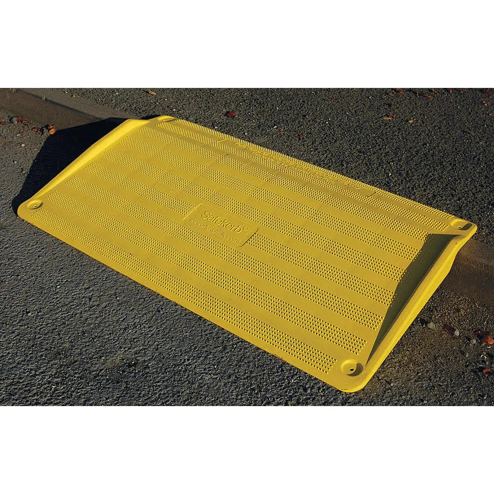 Curb Ramp, 50 in L x 29-1/2 in W, Plastic Y2998