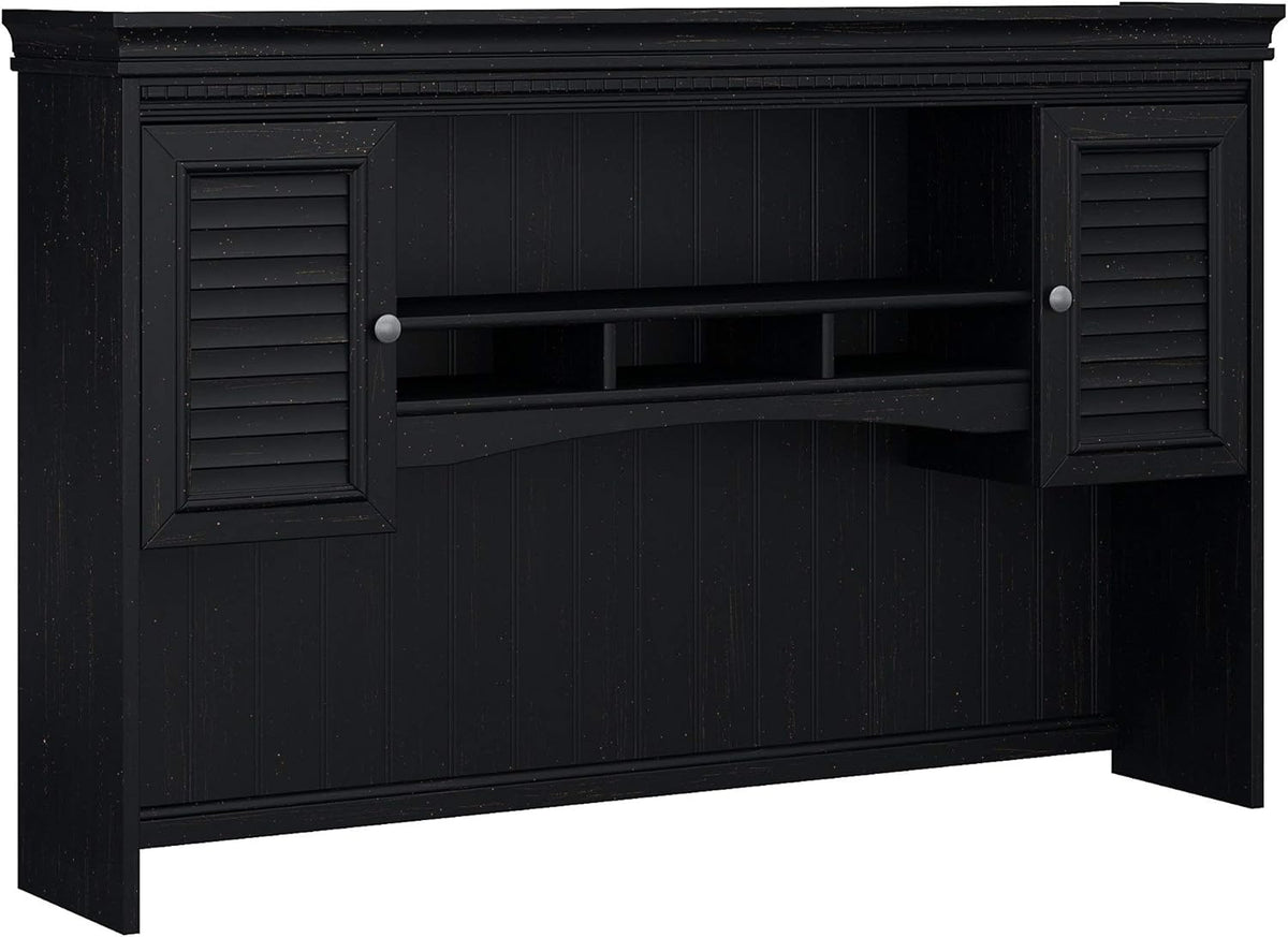Cape Cod Gray Hutch M450