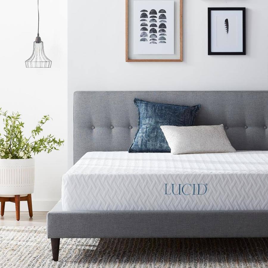 California King Memory Foam Mattress in White Y743