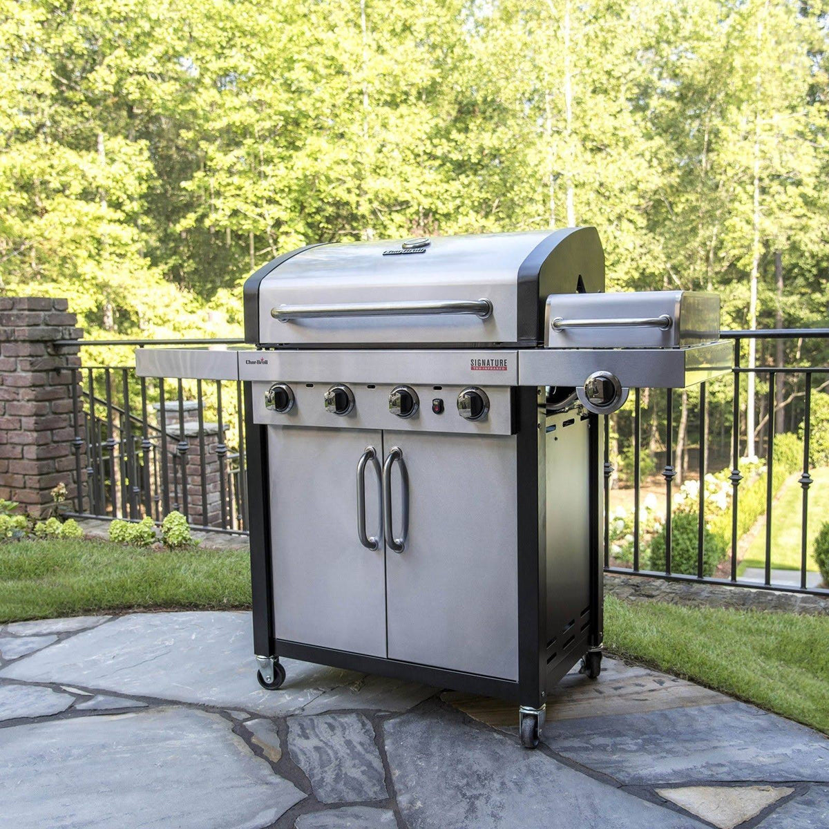 4-Burner Tru-Infrared Gas Grill B12041