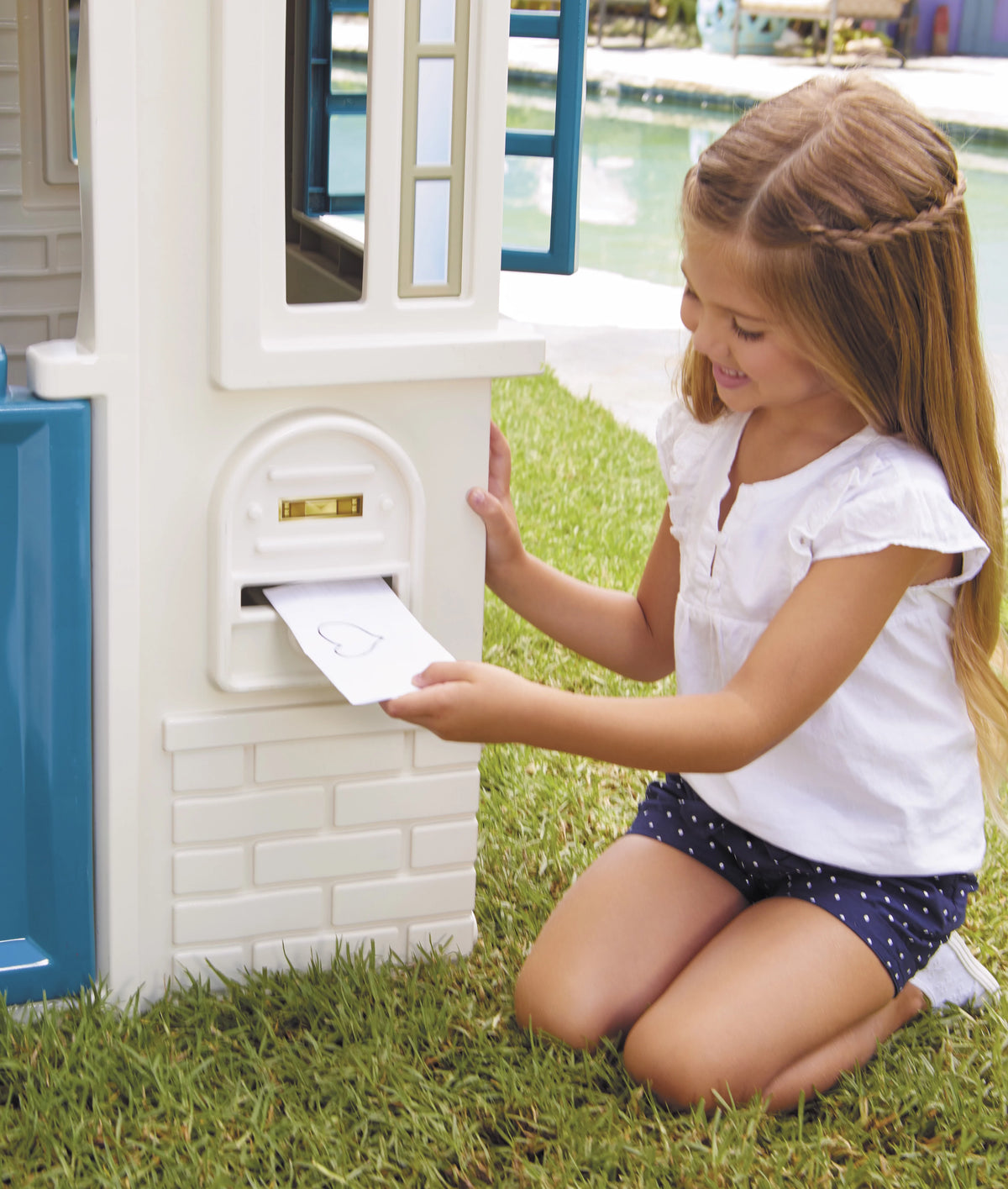 Blue Kids Pretend Playhouse with Working Door and Windows E349337