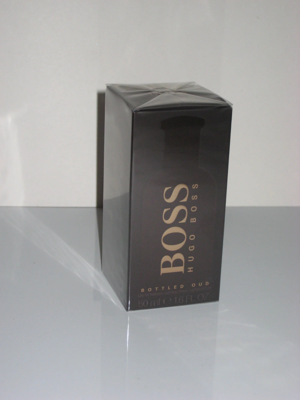 1.6 Oz Eau De Parfum Spray C9662