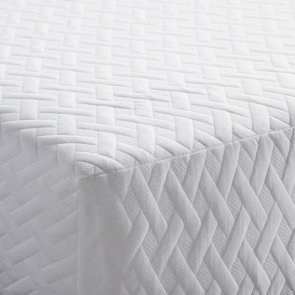California King Memory Foam Mattress in White Y743