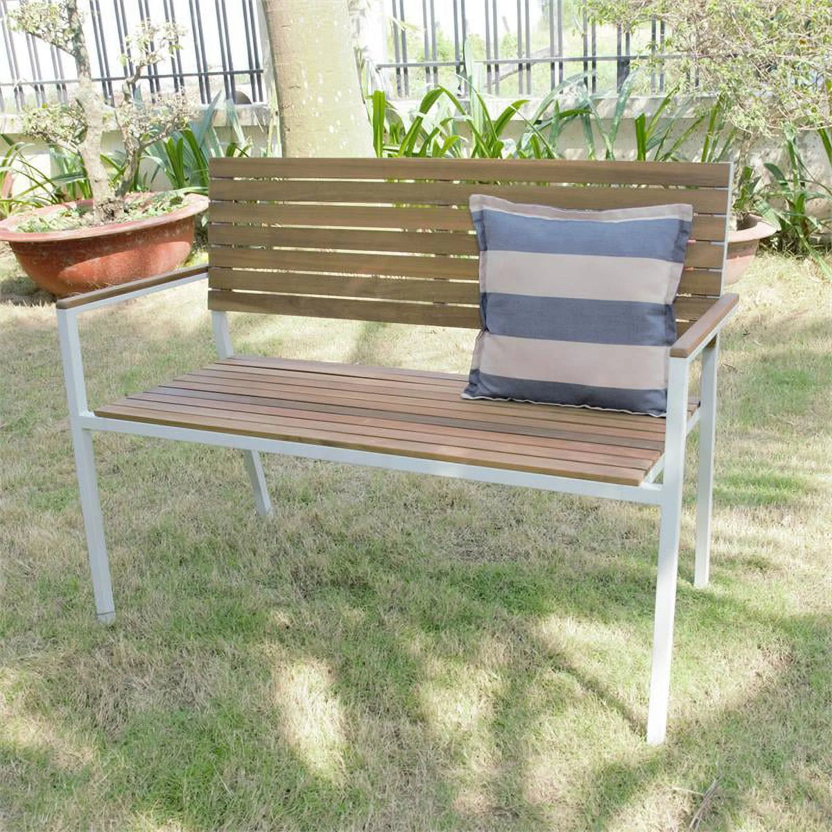Brown Metal and Wood Outdoor Garden Bench Z27371